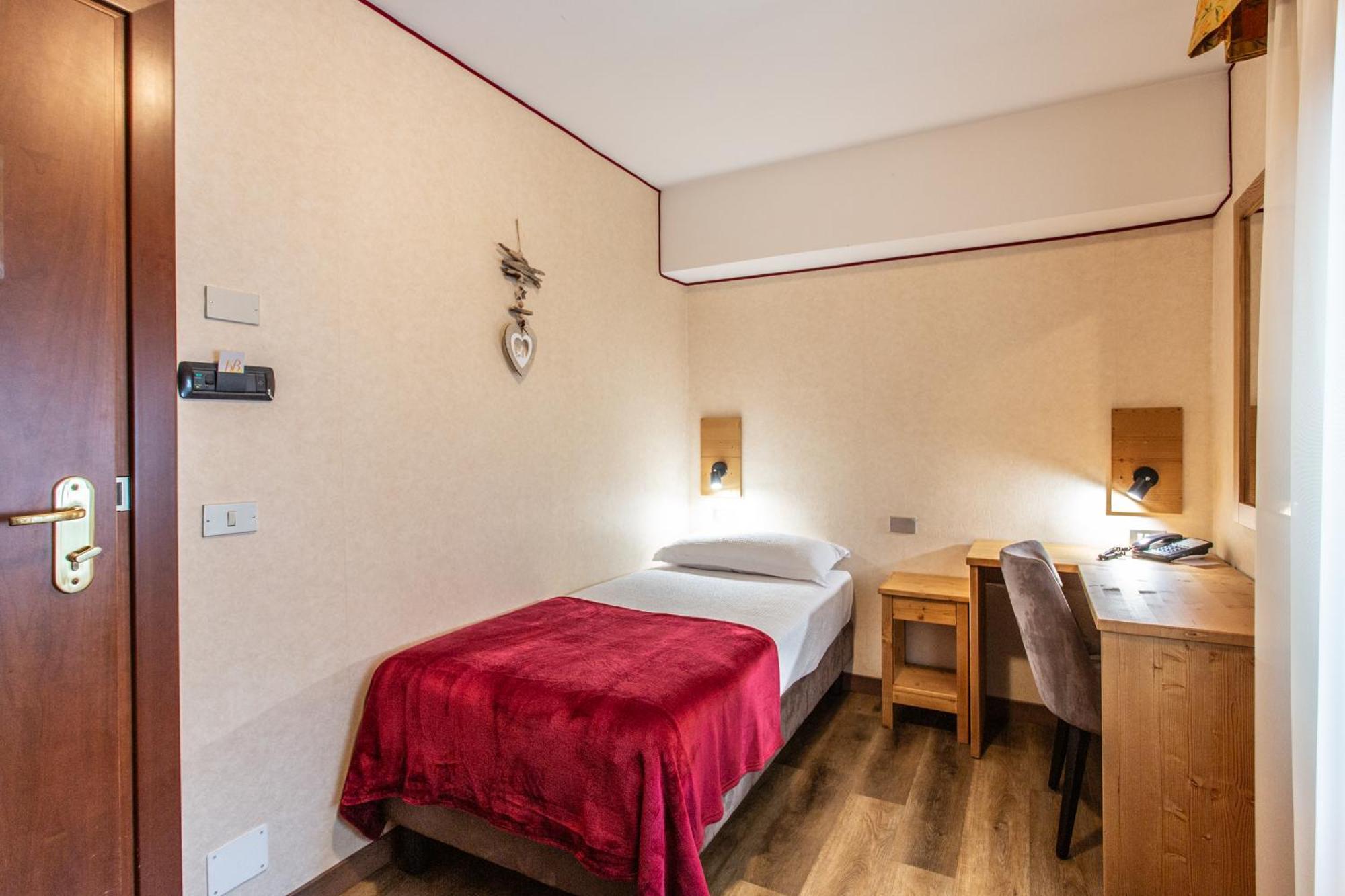 Hotel Bijou Valtournenche Extérieur photo